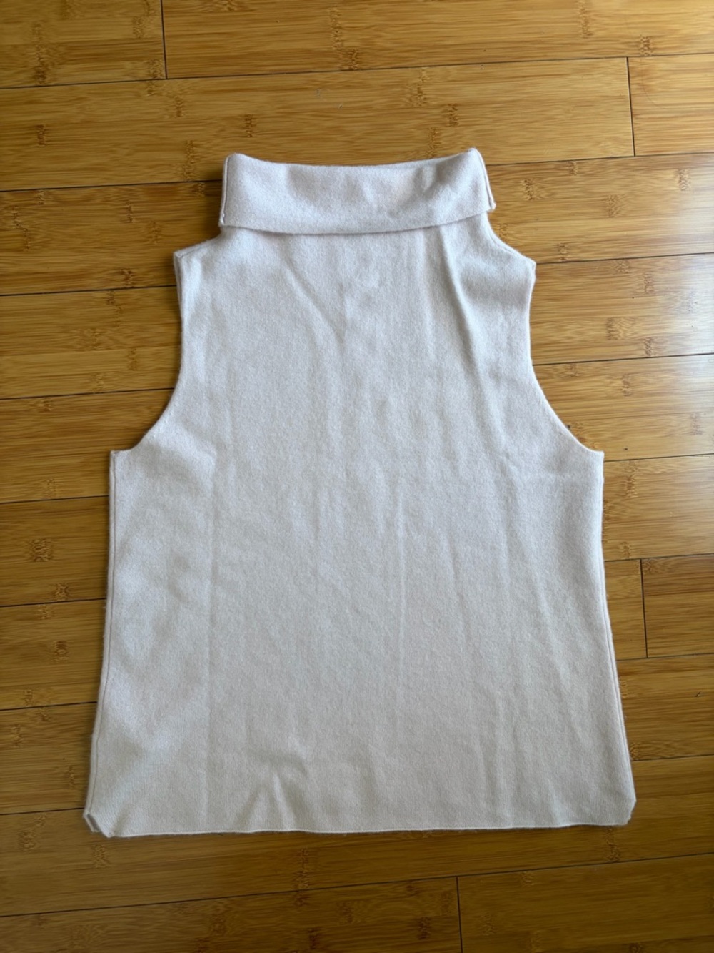 Margaret O'Leary Cream Sleeveless Turtleneck Tank Top